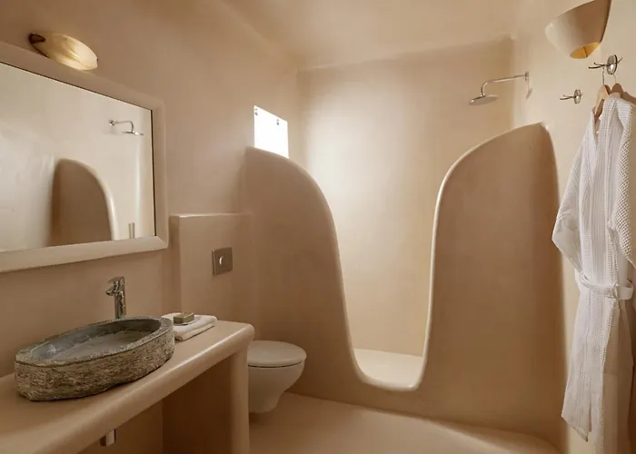 Dome Santorini فندق إيميروفيغلي