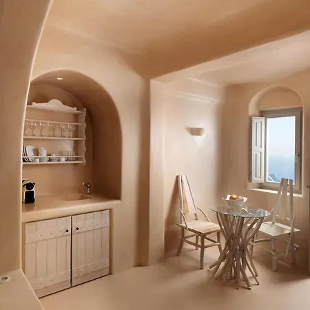 Dome Santorini Hotel 4*