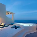 Dome Santorini מלון 4*