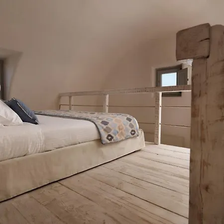 Dome Santorini 4*