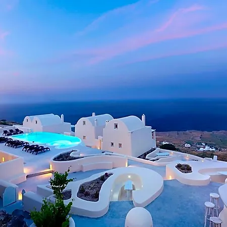 Dome Santorini فندق إيميروفيغلي