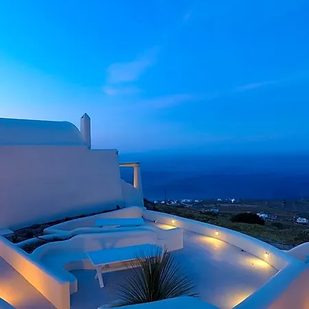 Dome Santorini فندق 4*