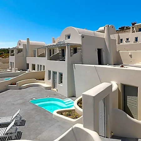 Dome Santorini 4*