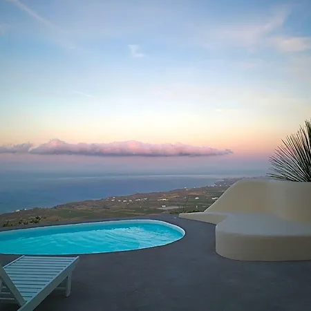 فندق Dome Santorini إيميروفيغلي