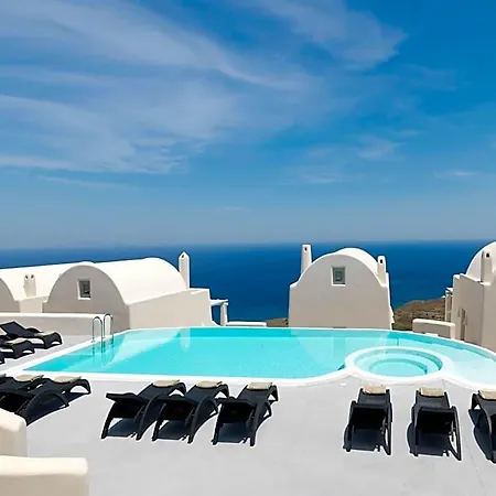 Dome Santorini 4*