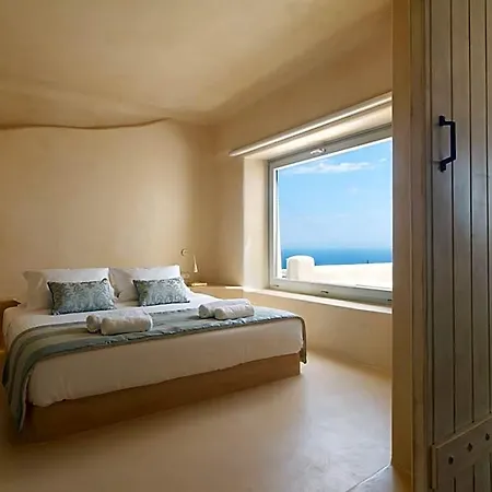 فندق Dome Santorini إيميروفيغلي
