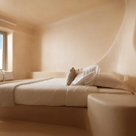 Hotel Dome Santorini 4*