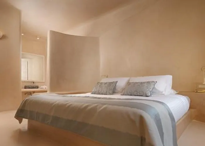 ホテル Dome Santorini 4*