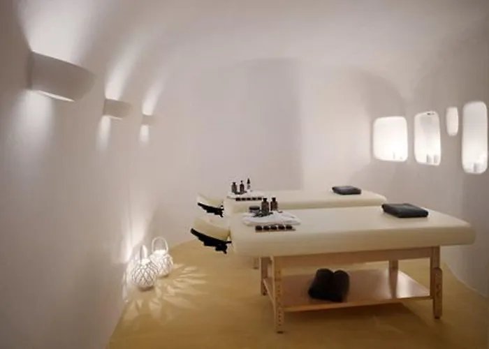 Dome Santorini ホテル 4*