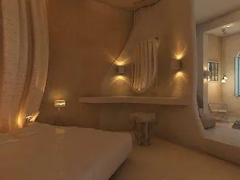 Dome Santorini イメロヴィグリ