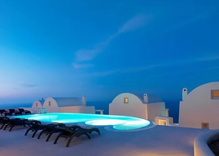 Hotel Dome Santorini 4*